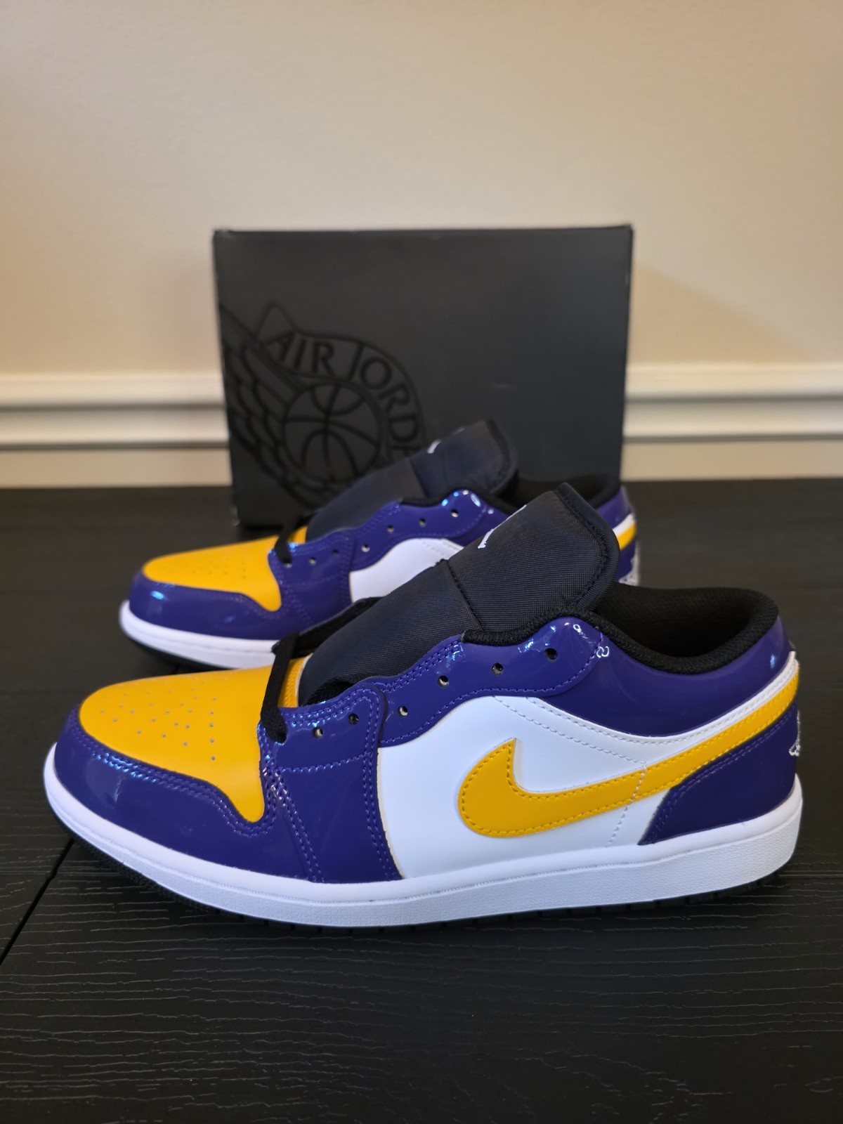 Jordan Air Jordan 1 Low SE Court Purple University Gold Sneaker IQ9389-547 - Image 6