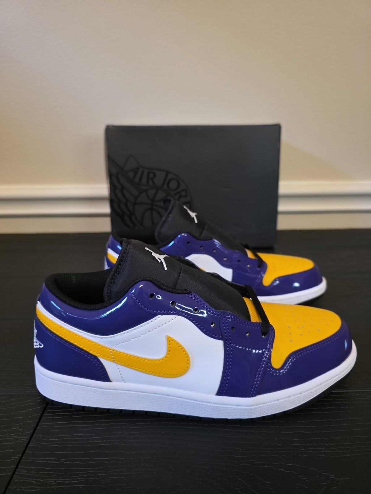 Jordan Air Jordan 1 Low SE Court Purple University Gold Sneaker IQ9389-547 - Image 7