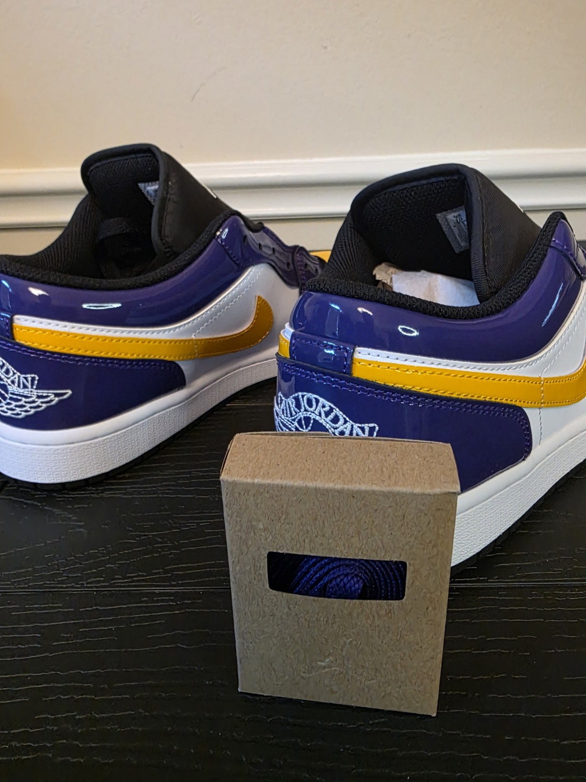 Jordan Air Jordan 1 Low SE Court Purple University Gold Sneaker IQ9389-547 - Image 13