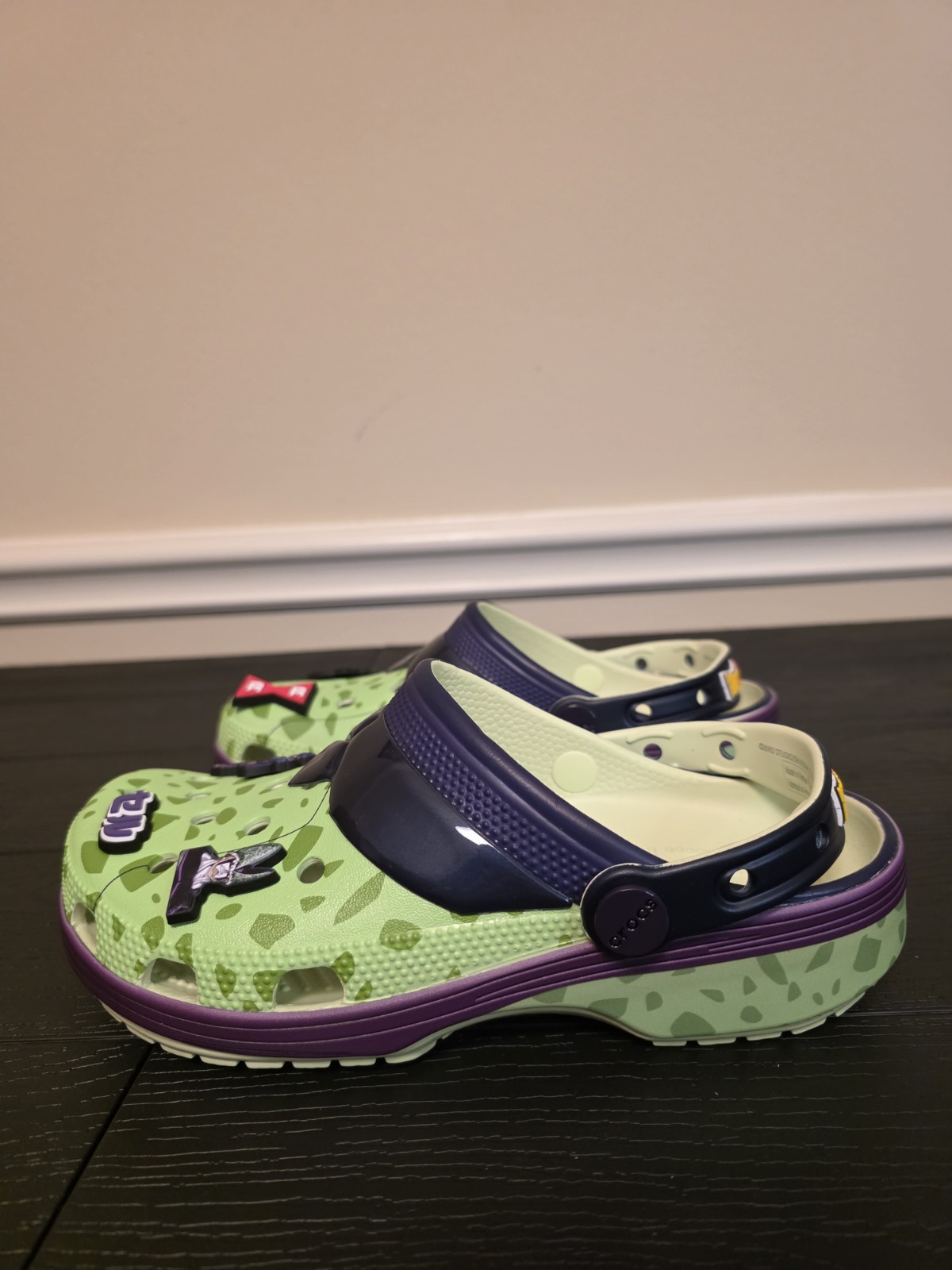 Crocs Dragon Ball Z Cell Classic Clog Kids US 6 Green Purple Slip-On - Image 6