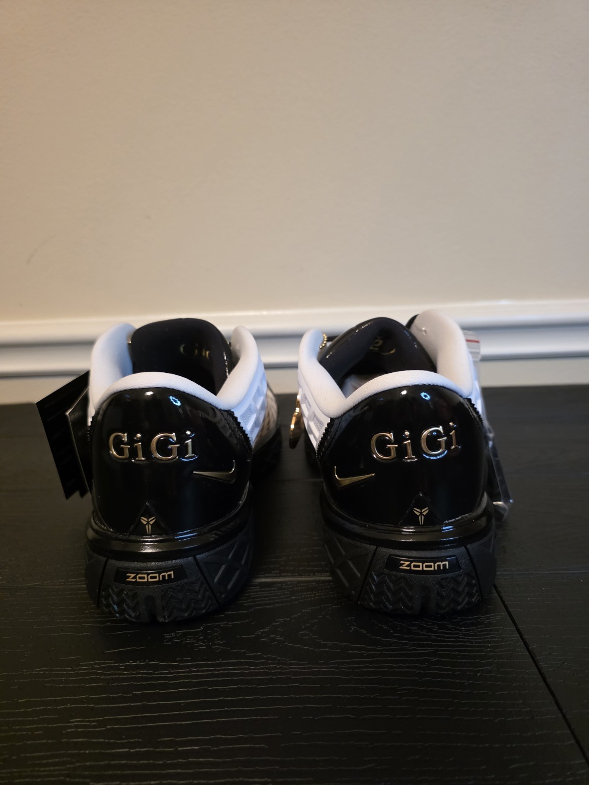 Nike Kobe III Low Protro GiGi White/Metallic Gold/Black Basketball IQ3916-100 - Image 7