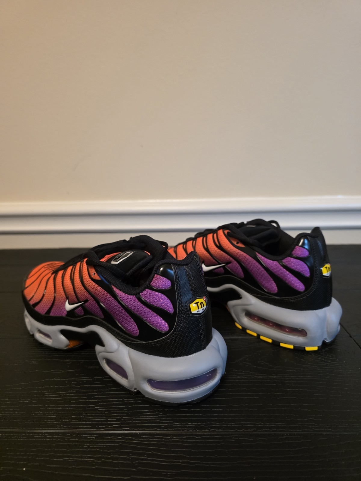 Nike Air Max Plus Total Orange Vivid Purple Black/Gray Men's Sneakers DM0032-014 - Image 11