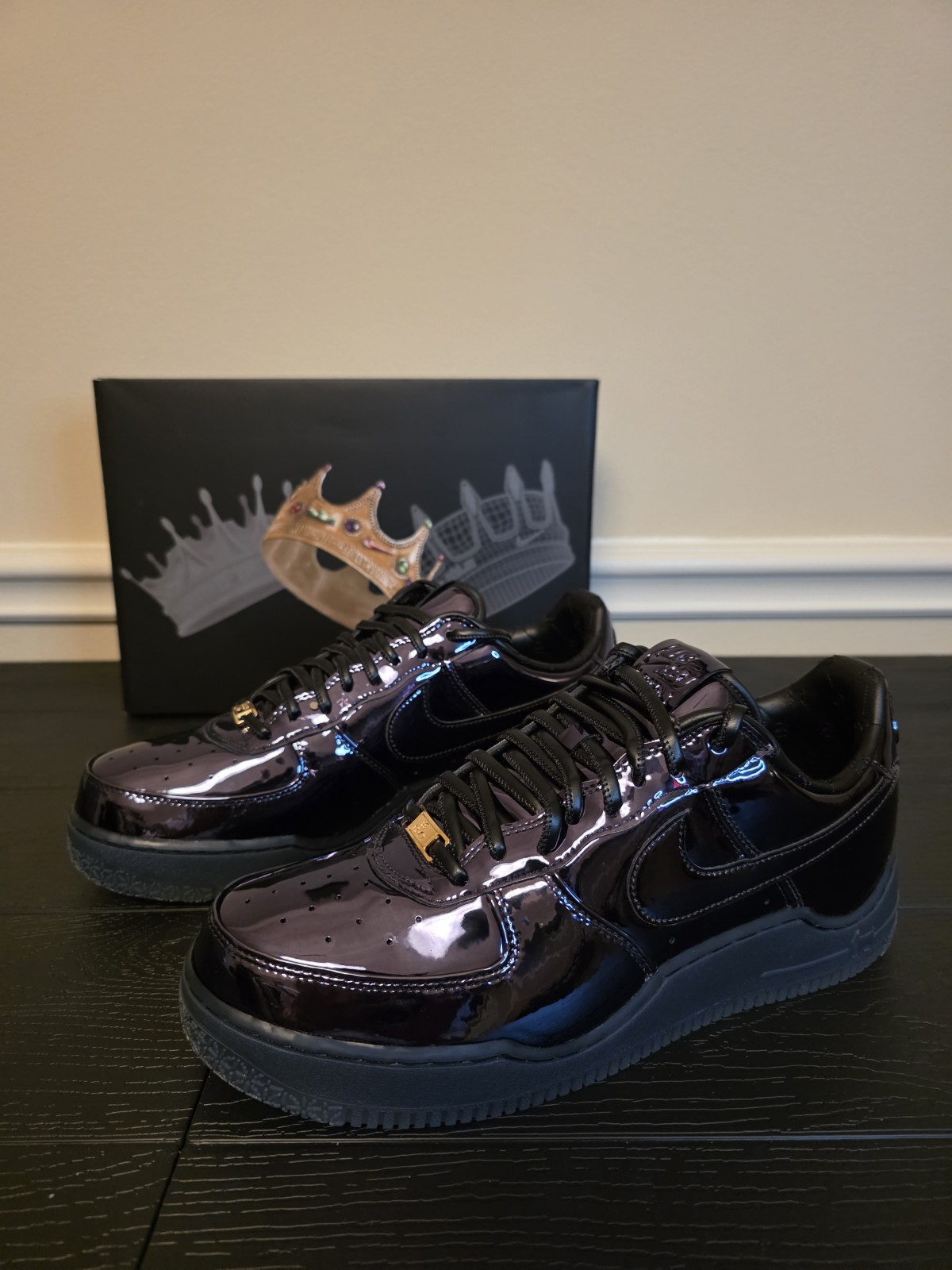 Nike LeBron James x Air Force 1 Low NYC Black/Metallic Gold Men's IO6129-001 - Image 5