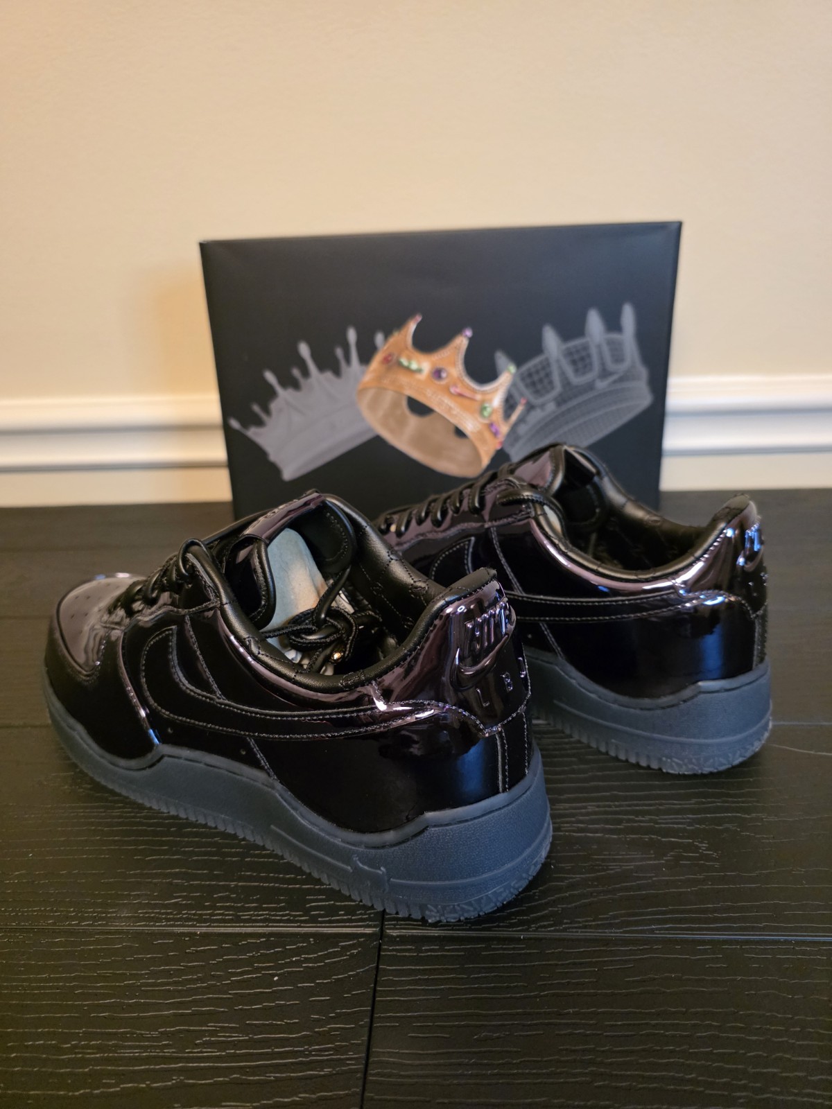 Nike LeBron James x Air Force 1 Low NYC Black/Metallic Gold Men's IO6129-001 - Image 11