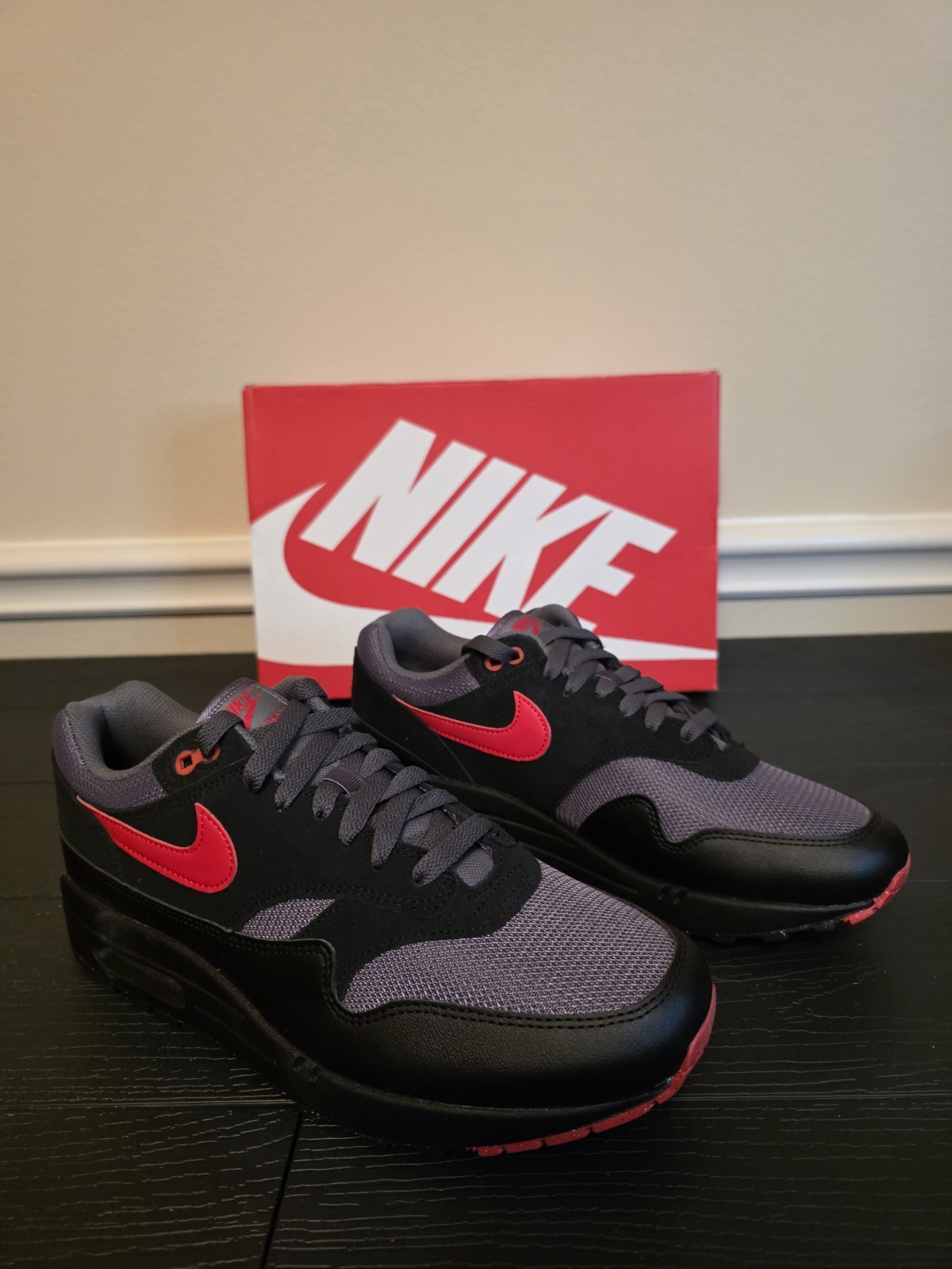 Nike Air Max 1 Essential "Vamps" Black/University Red-Iron Grey FZ5808-008 - Image 4