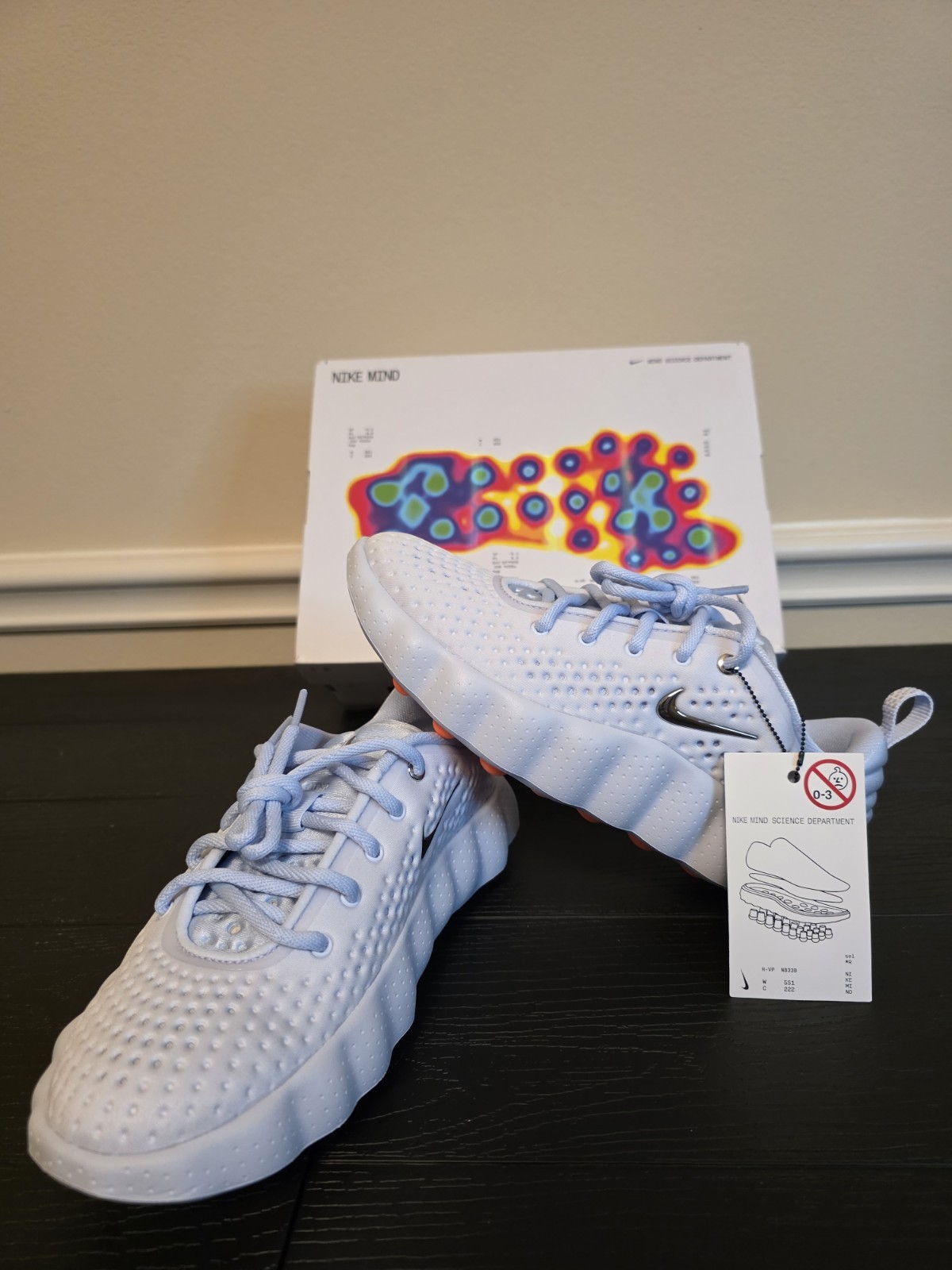 Nike Women's Mind 002 Football Grey/Chrome-Hydrogen Blue Sneakers HQ4310-002