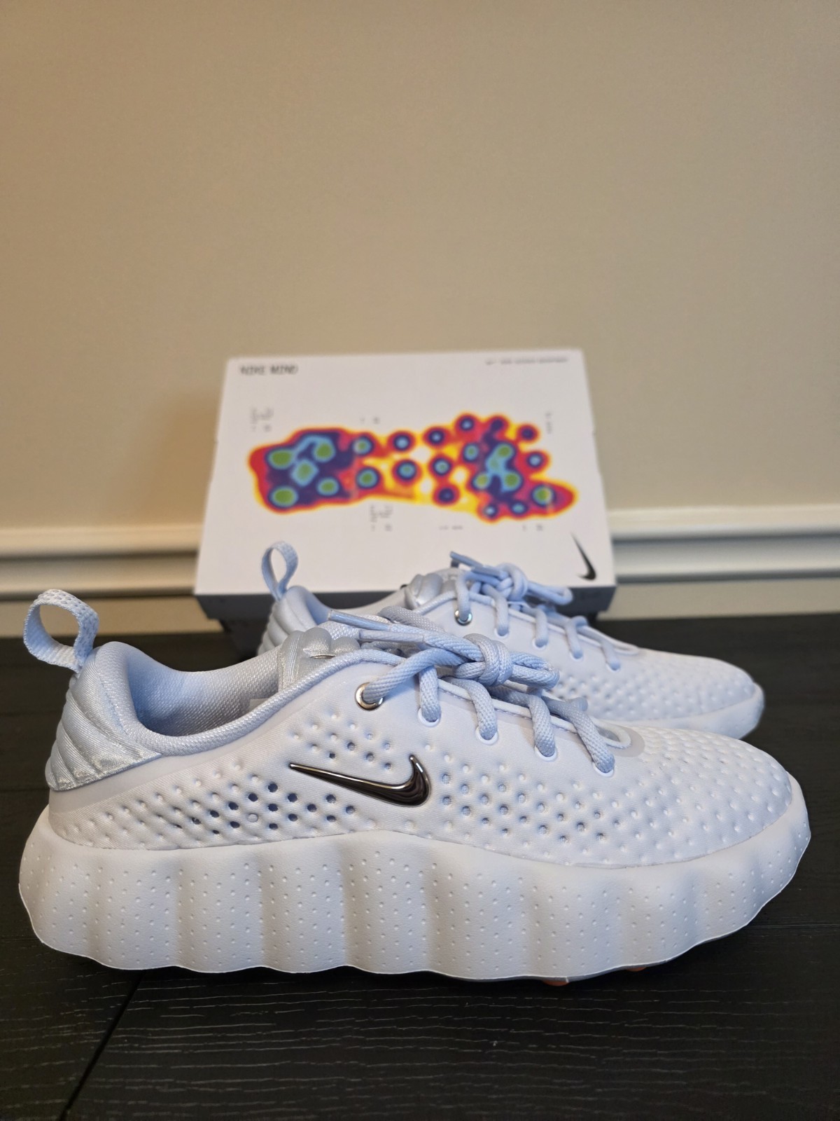 Nike Women's Mind 002 Football Grey/Chrome-Hydrogen Blue Sneakers HQ4310-002 - Image 5