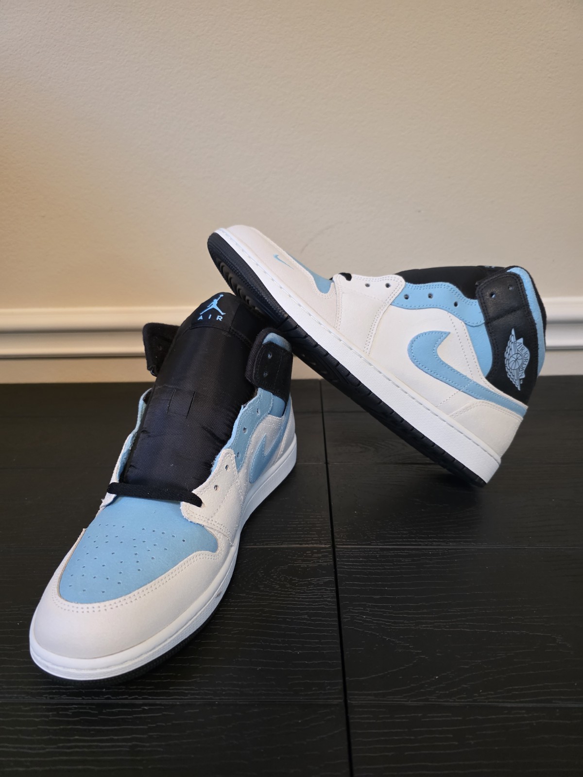 Jordan Air Jordan 1 Mid SE Summit White/Blue Chill/Black Men's IM6567-121