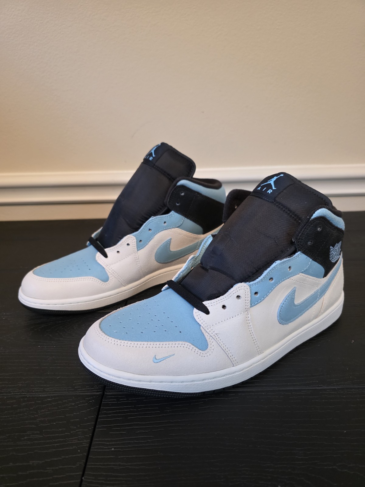 Jordan Air Jordan 1 Mid SE Summit White/Blue Chill/Black Men's IM6567-121 - Image 3
