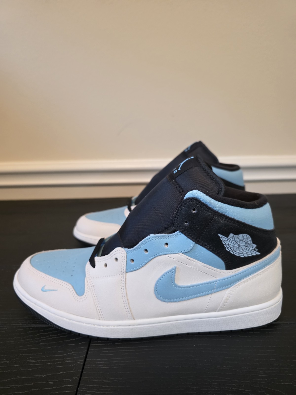 Jordan Air Jordan 1 Mid SE Summit White/Blue Chill/Black Men's IM6567-121 - Image 6