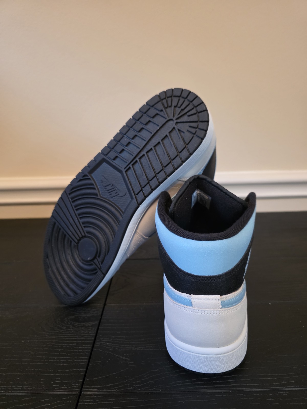 Jordan Air Jordan 1 Mid SE Summit White/Blue Chill/Black Men's IM6567-121 - Image 9