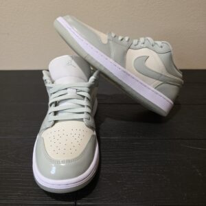 Nike Air Jordan 1 Low Seafoam Sail Green HF4078-100 New Women's size 11
