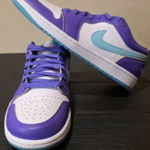 Nike Air Jordan 1 Low SE Psychic Purple Jade Mens Size 11 HJ9013-550 New w/o lid