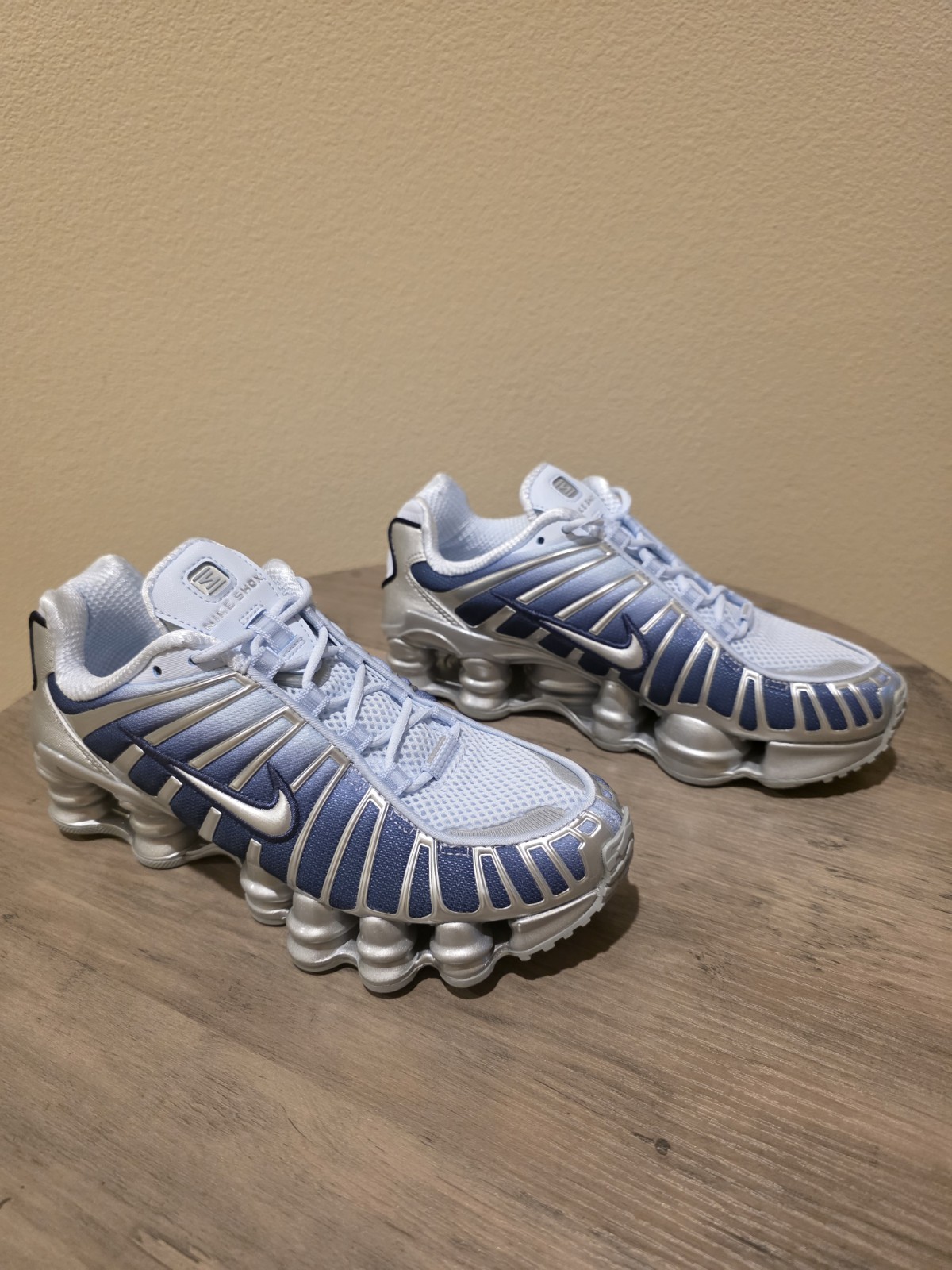 Nike Women's Shox TL Fade ‘Light Blue’ IH1336-403 New Wmn Sz 7 - Image 2