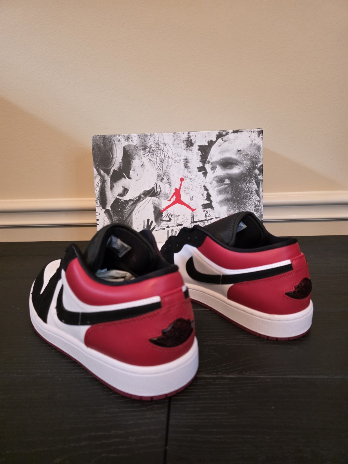 Jordan Air Jordan 1 Low SE "Black Toe" White/Black/Gym Red IB8971-106 2025 - Image 10