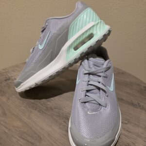 Nike Air Max Bia Light Smoke Grey Mint Foam Women’s Size 8 New IF2628-005