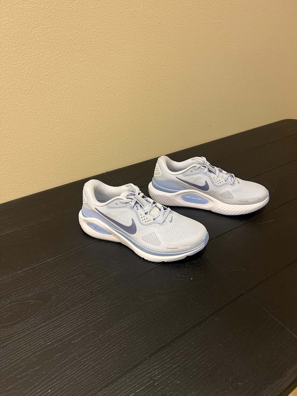 Nike Air Zoom Structure 26 Running Womens Size 9 Football Grey Indigo HJ1101-004 - Image 4