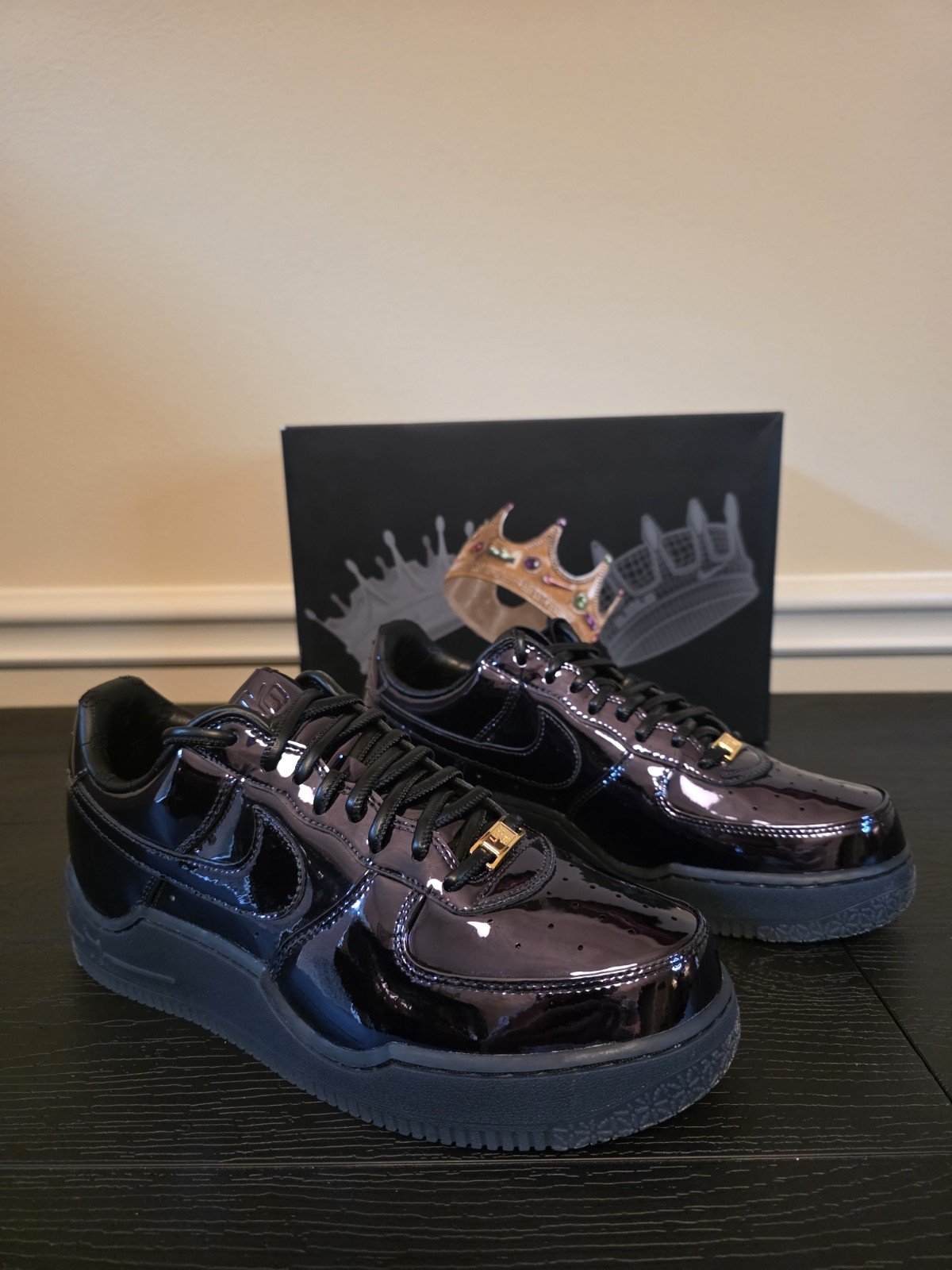 Nike LeBron James x Air Force 1 Low NYC Black/Metallic Gold IO6129-001 - Image 5