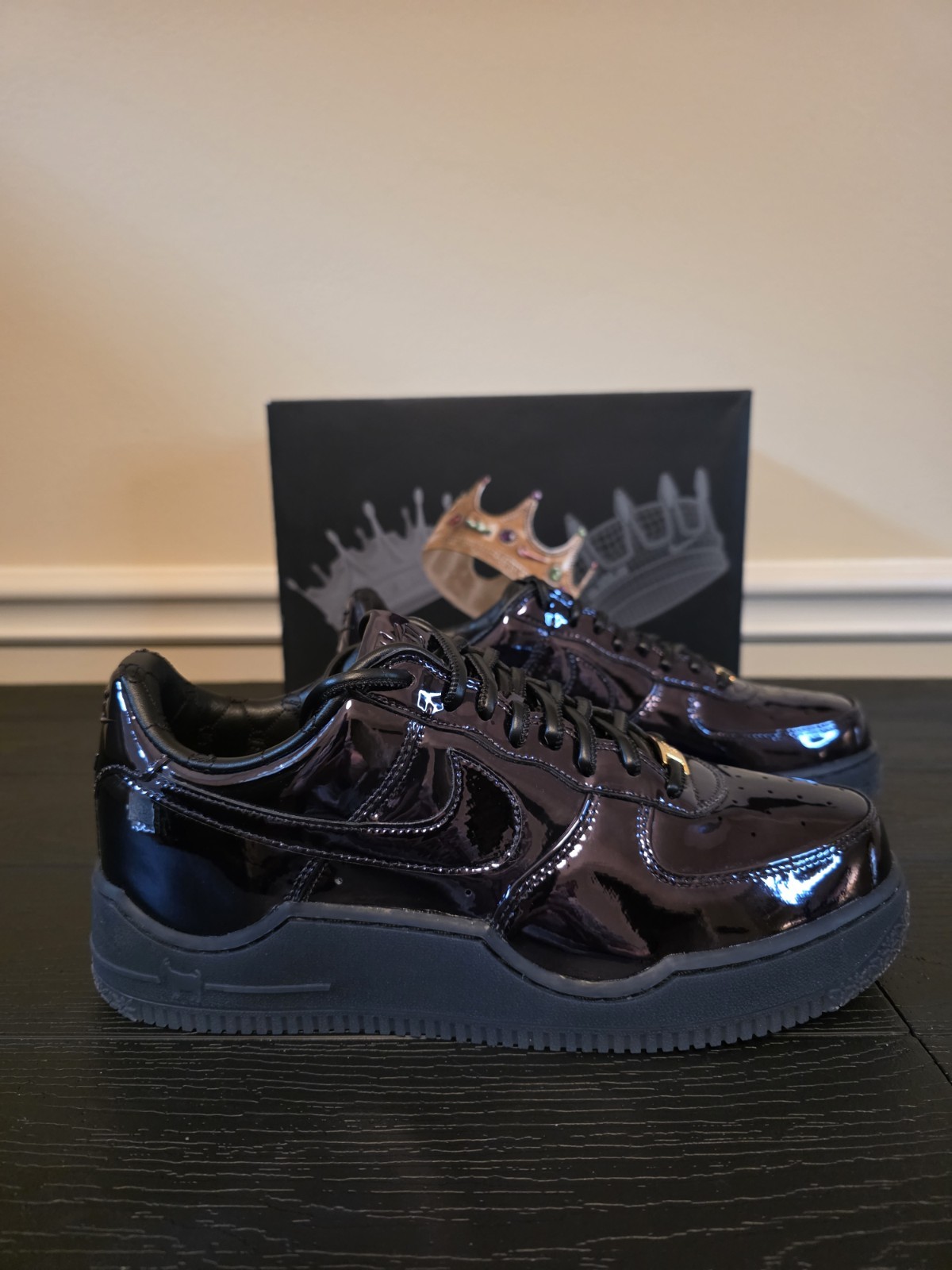 Nike LeBron James x Air Force 1 Low NYC Black/Metallic Gold IO6129-001 - Image 8