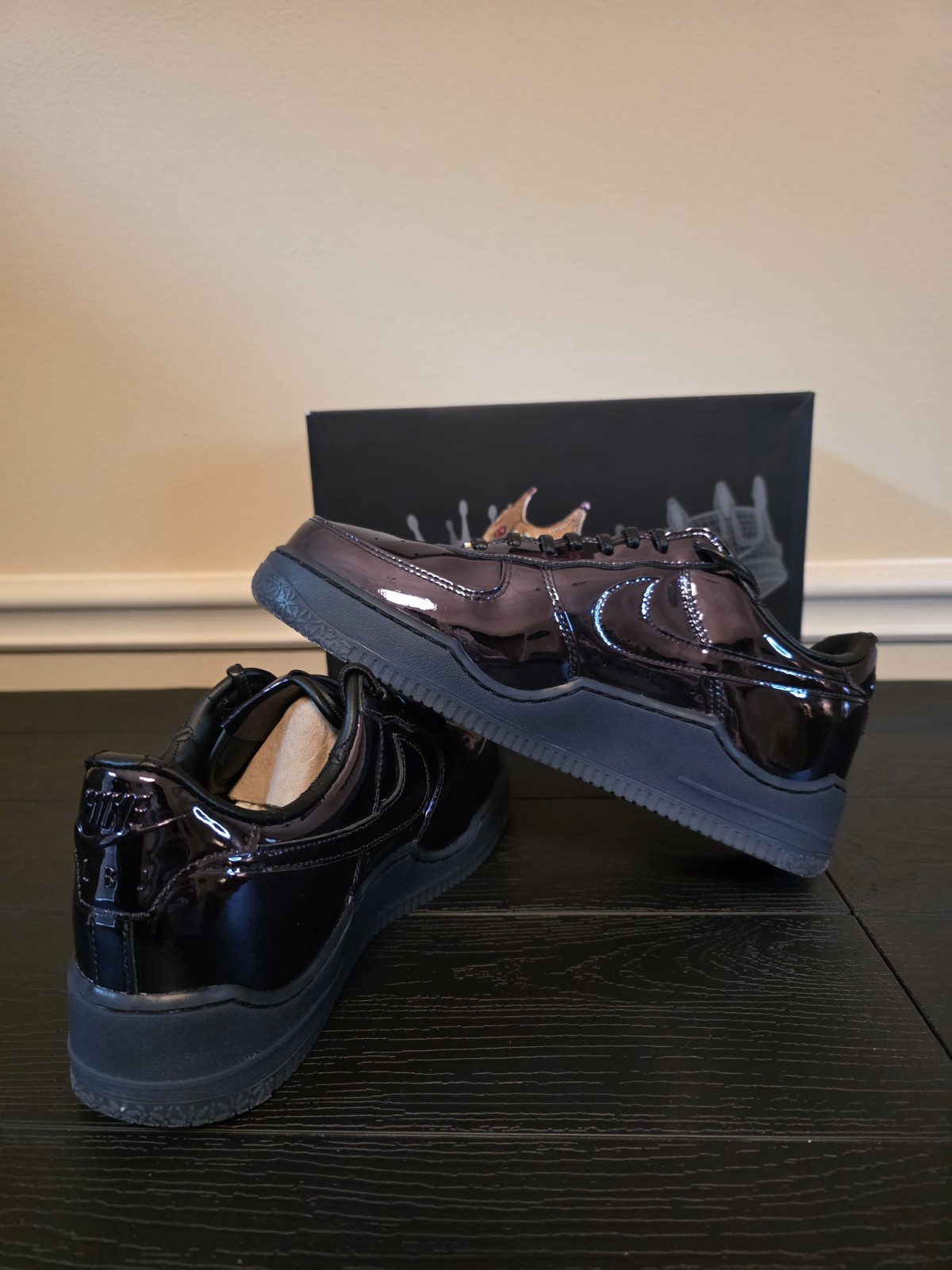Nike LeBron James x Air Force 1 Low NYC Black/Metallic Gold IO6129-001 - Image 13
