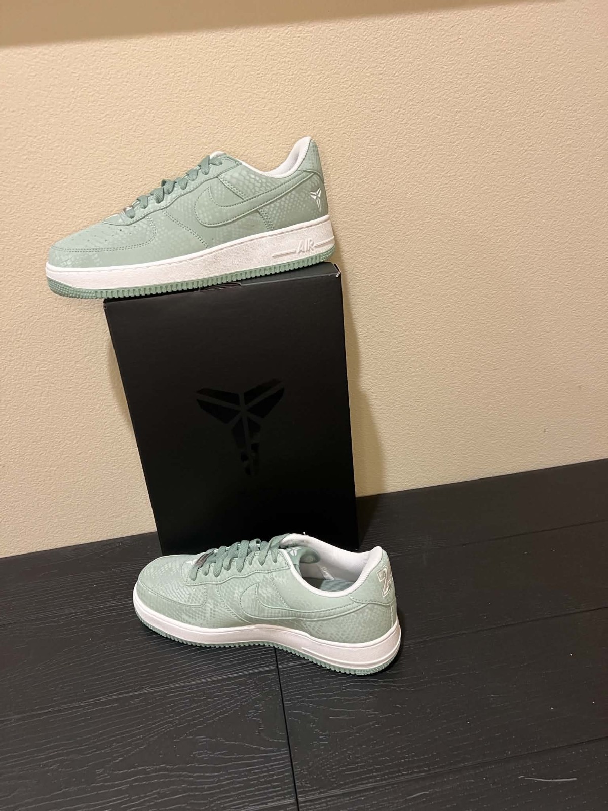 Nike Kobe Bryant Air Force 1 Forever Steam Green IB0018-005 Men's Size 9.5 New - Image 2