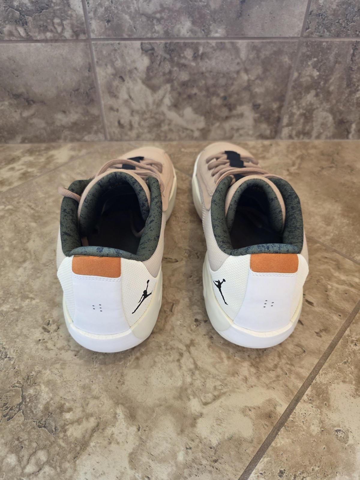Jordan Luka .77 Dongdan - HJ5199-200 Menβs Size 16 Brand new without box π₯π₯π₯ - Image 4