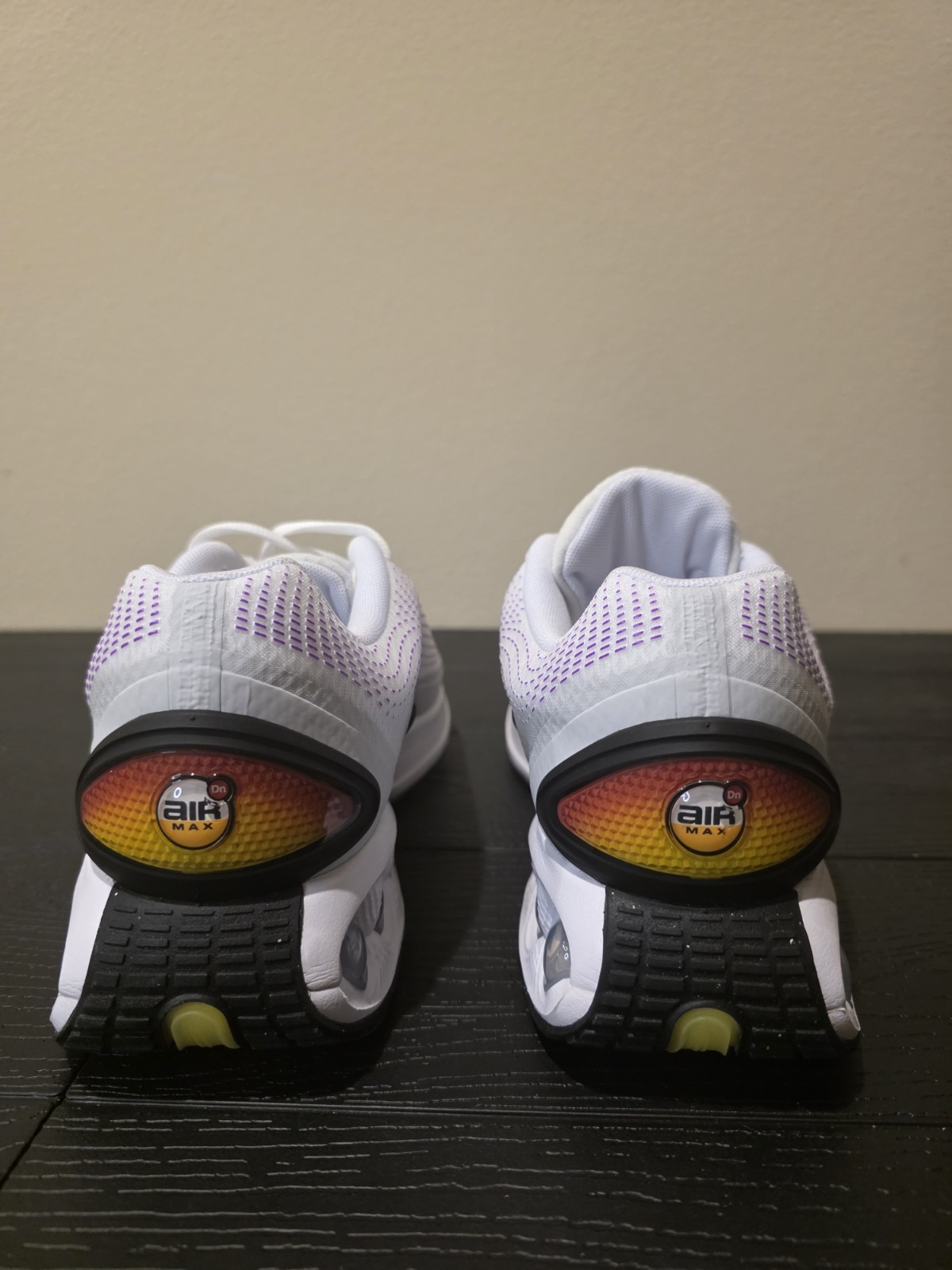 Nike Air Max DN Low Top Photon Dust White Metallic Silver DV3337-101 - Image 7