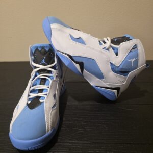 Jordan True Flight Men's Size 9 Sneakers White/Black/University Blue 342964-140