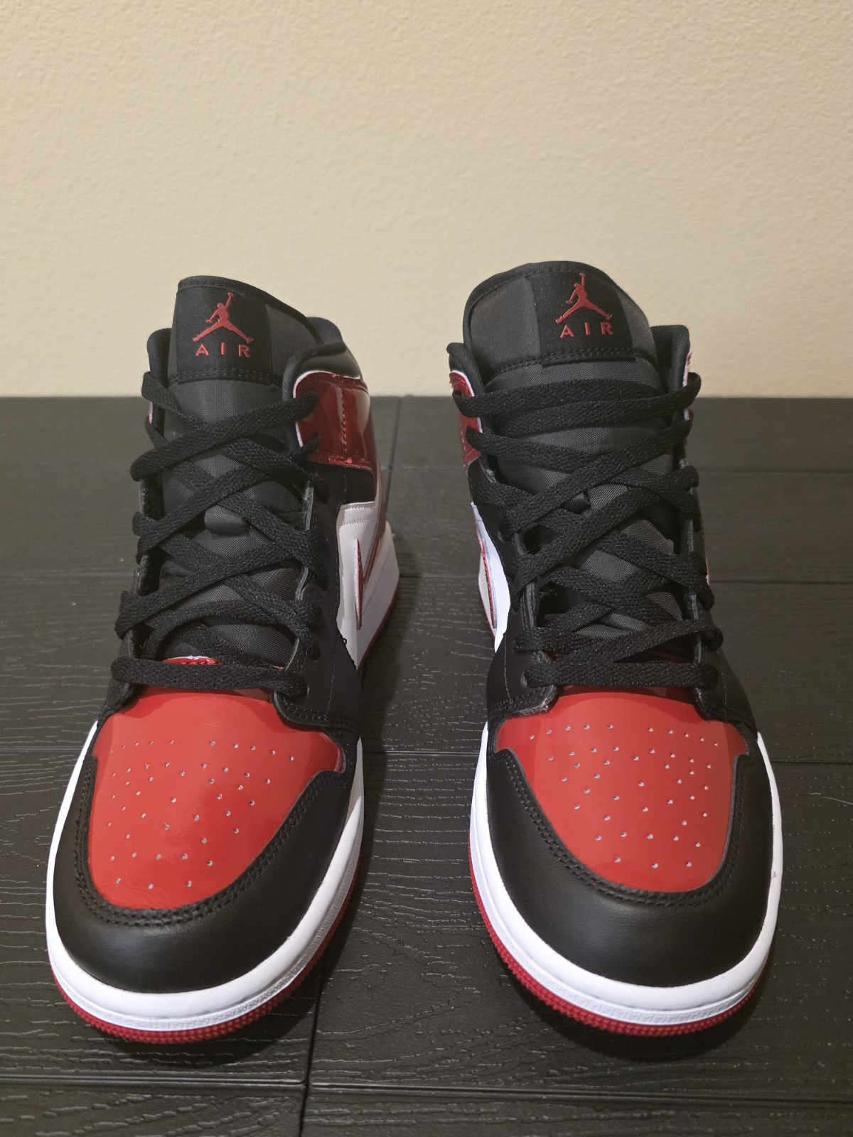 Nike Air Jordan 1 Mid Patent Bred Black Red HV4091-006 Men’s Size 9 NEW w/o lid - Image 5