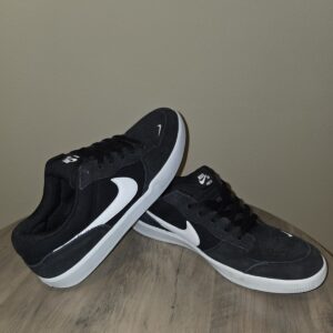 NIKE SB FORCE 58 BLACK/WHITE-BLACK SIZE MEN'S 10.5 [CZ2959-001] box w/o lid