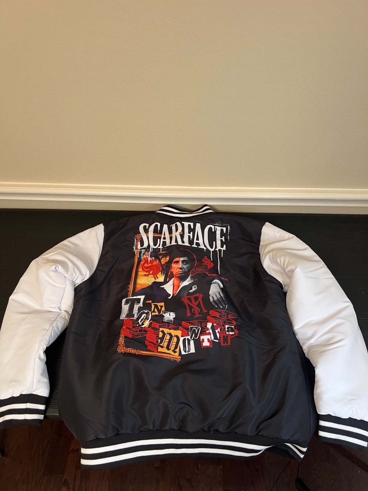 Scarface Men’s Varsity Jacket Size XL Black/White Graphic Back Snap Front Lined - Image 5