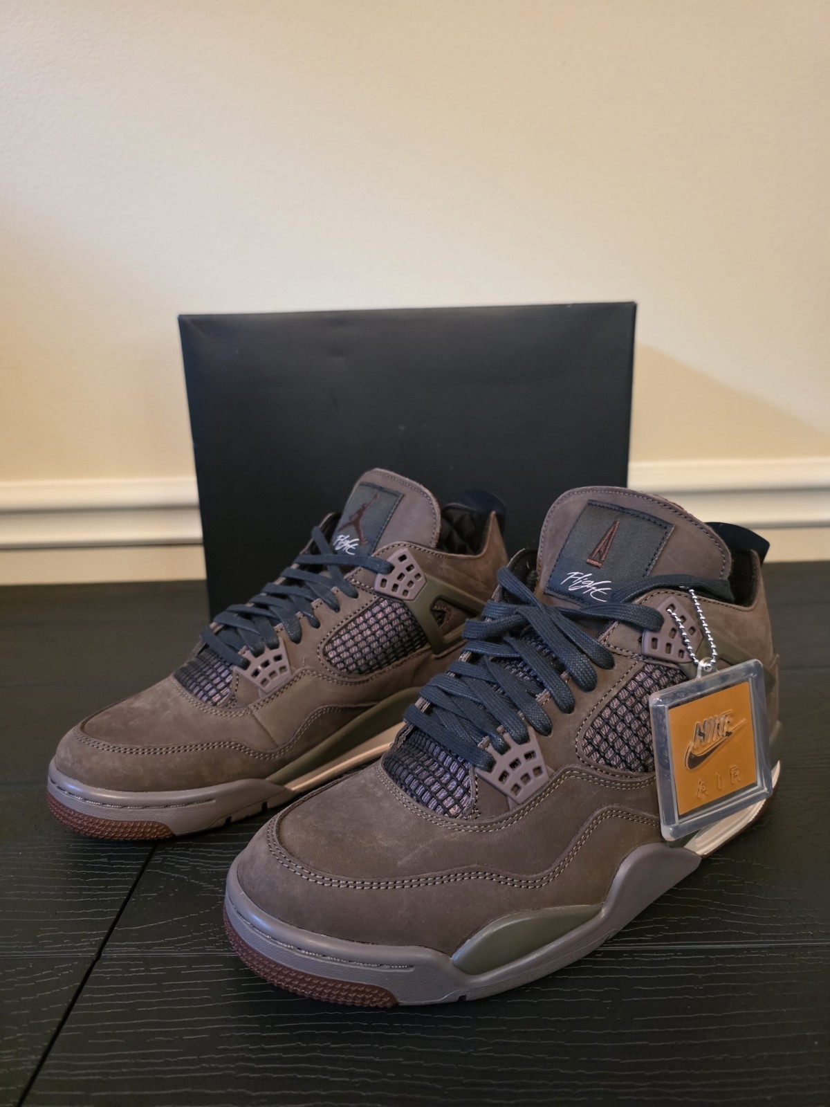 Jordan A Ma Maniére x Air Jordan 4 Retro Dark Mocha IF3102-200 Men's Size 10 - Image 5