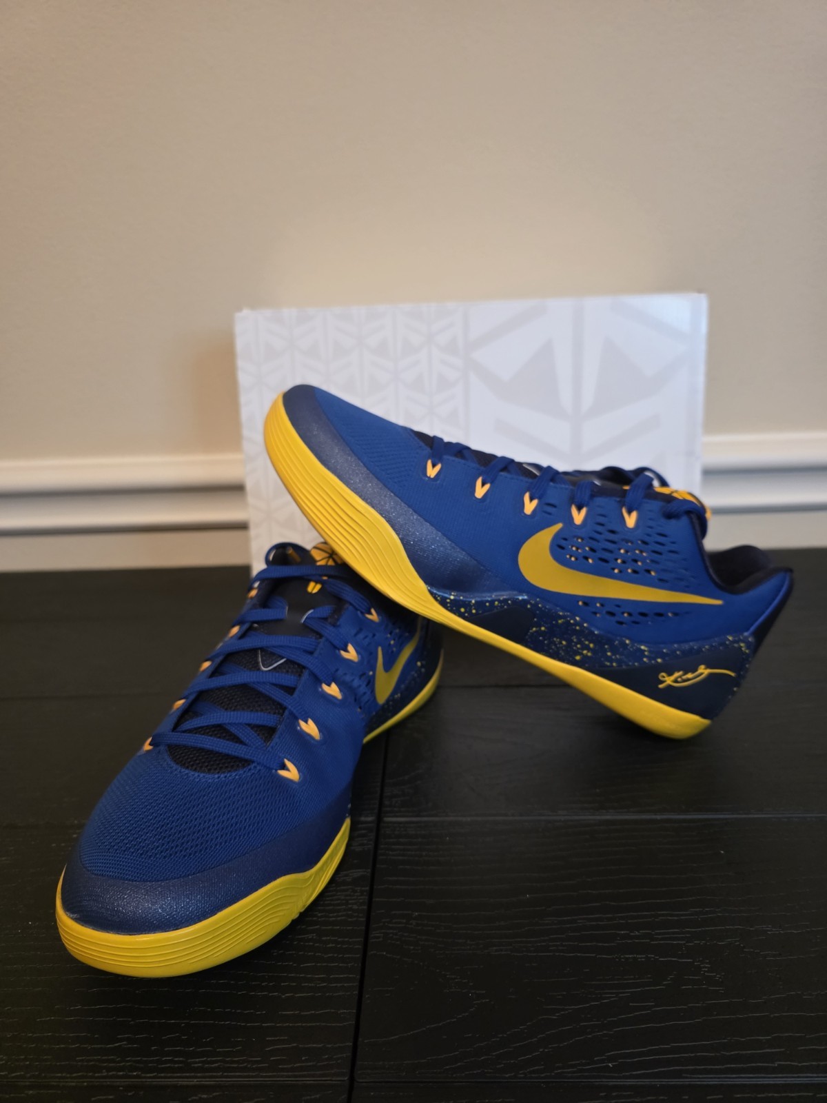 Nike Kobe 9 EM Gym Blue/University Gold/Obsidian Low Basketball Shoes 646701-474 - Image 2