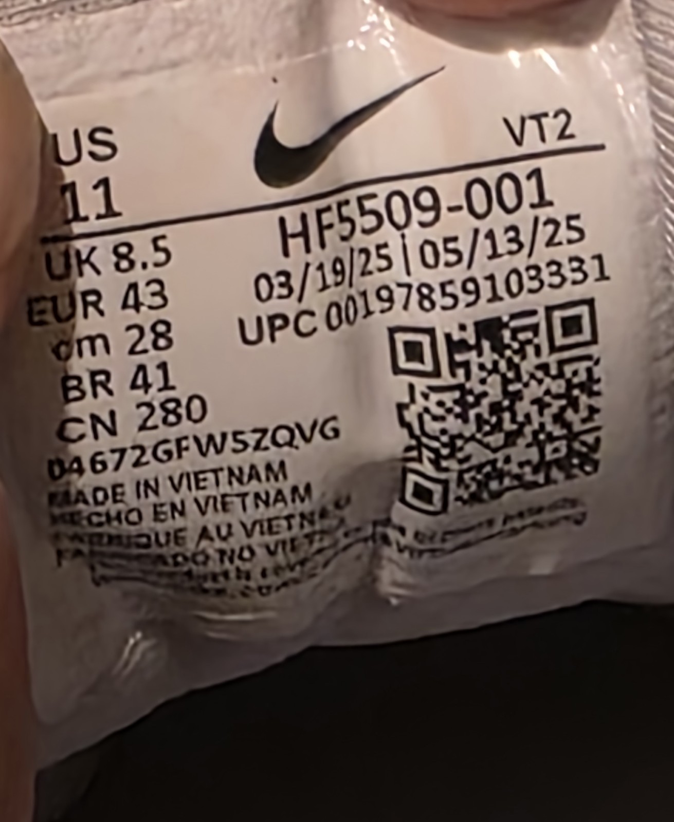 Nike Air Max DN8 Wolf Grey/Metallic Silver Low Top Mesh Sneakers HF5509-001 - Image 10