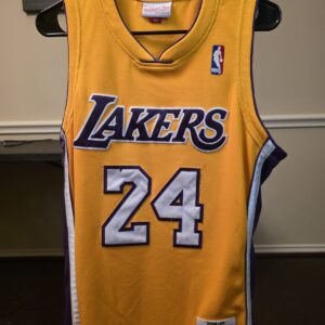 Mitchell & Ness NBA Lakers Kobe Bryant #24 2008-09 Jersey Yellow Men's 40