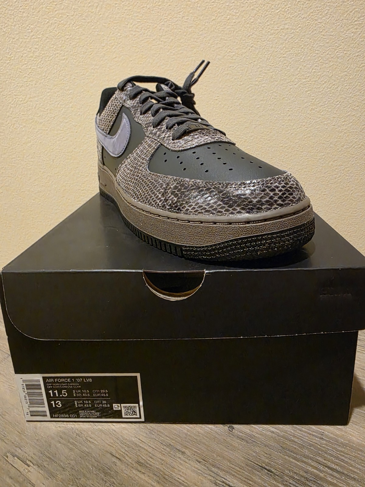 Nike Air Force 1 Low Off Noir Snakeskin HF2898-001 Men's Size 11.5 New with box