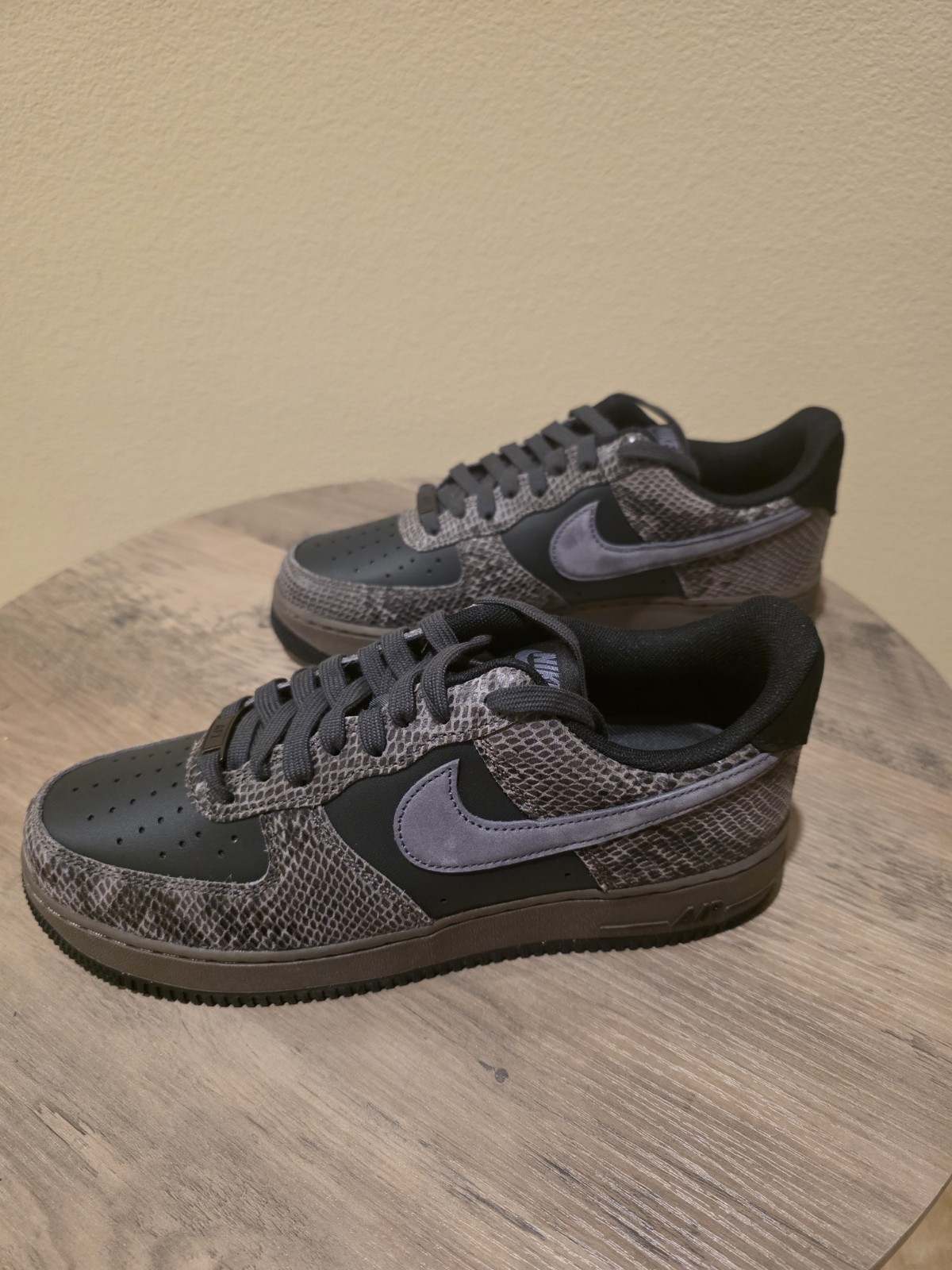 Nike Air Force 1 Low Off Noir Snakeskin HF2898-001 Men's Size 9 New with box 🔥 - Image 6