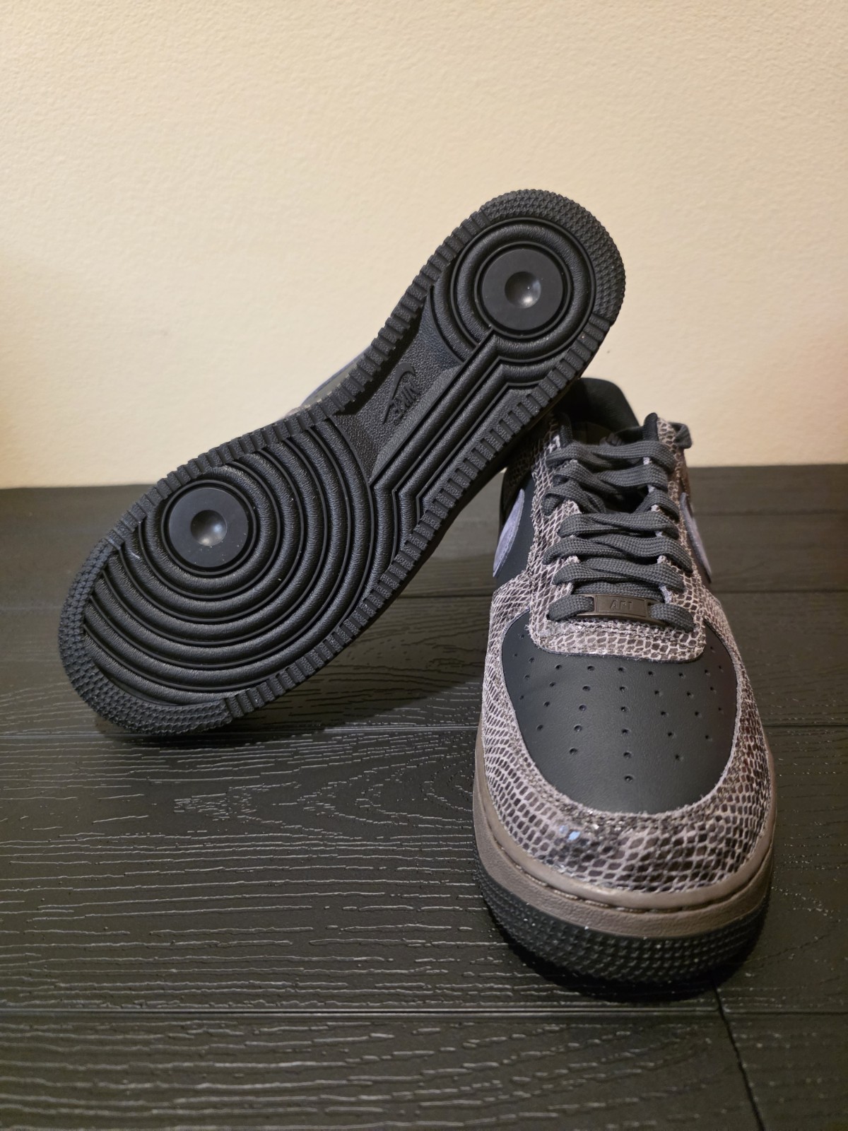 Nike Air Force 1 Low Off Noir Snakeskin HF2898-001 Men's Size 9 New with box 🔥 - Image 12