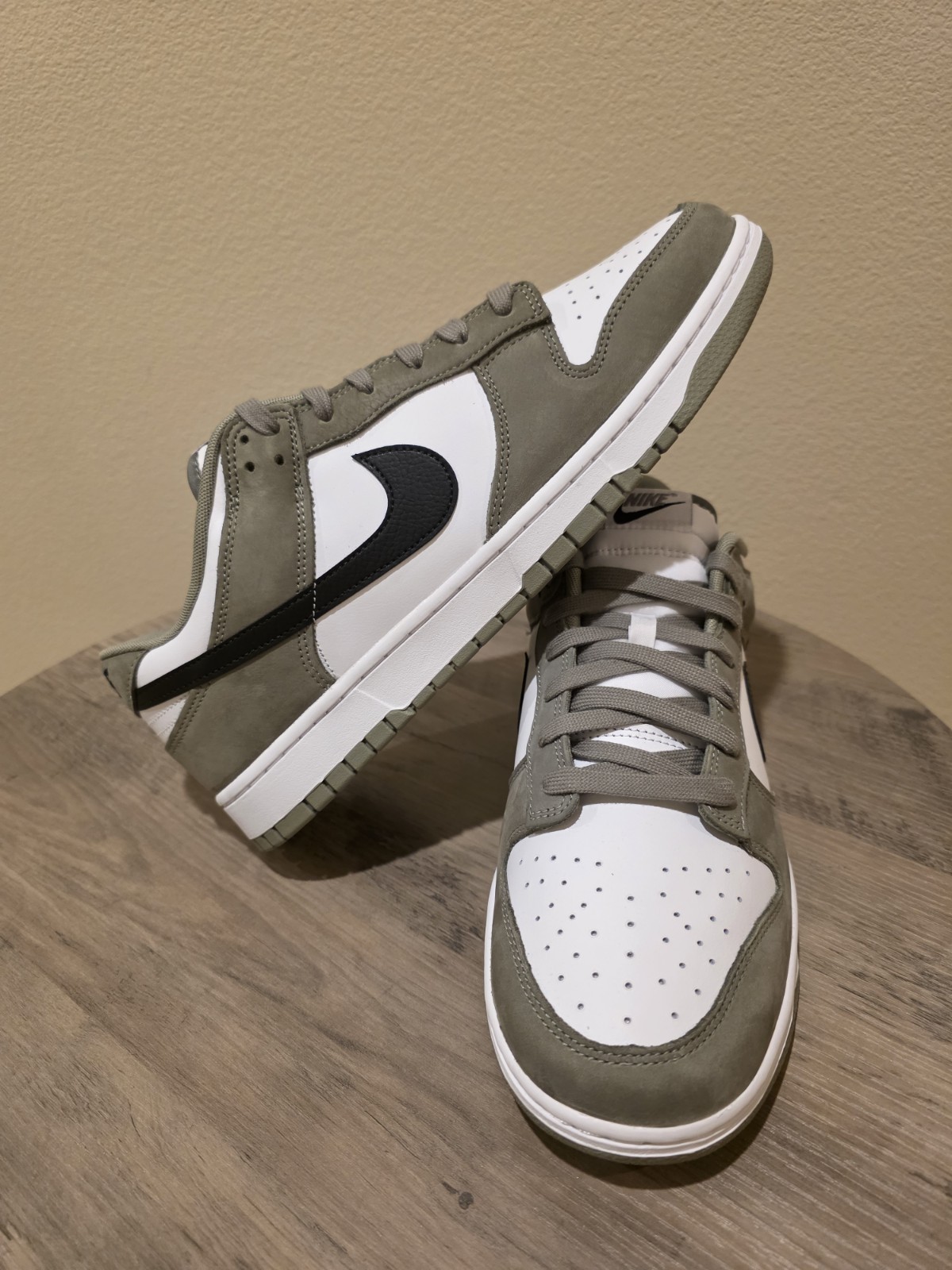 Men's Nike Dunk Low Light Army/Black-White (IB3079 300) Brand New Size 13 π₯π₯π₯