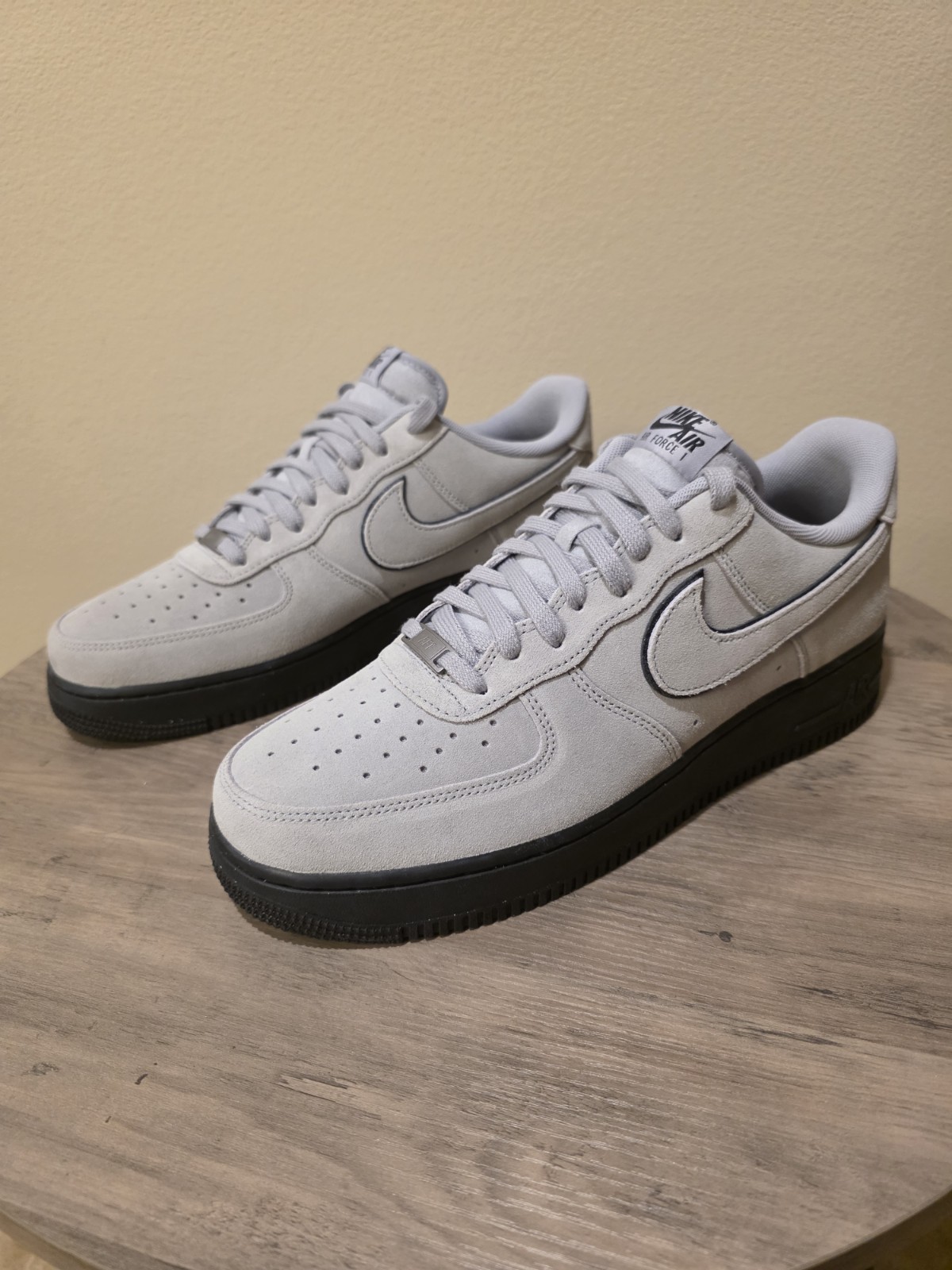 Nike Air Force 1 Low “Light Smoke Grey Suede Black” Men’s Size 12 HQ1966-001 New - Image 3