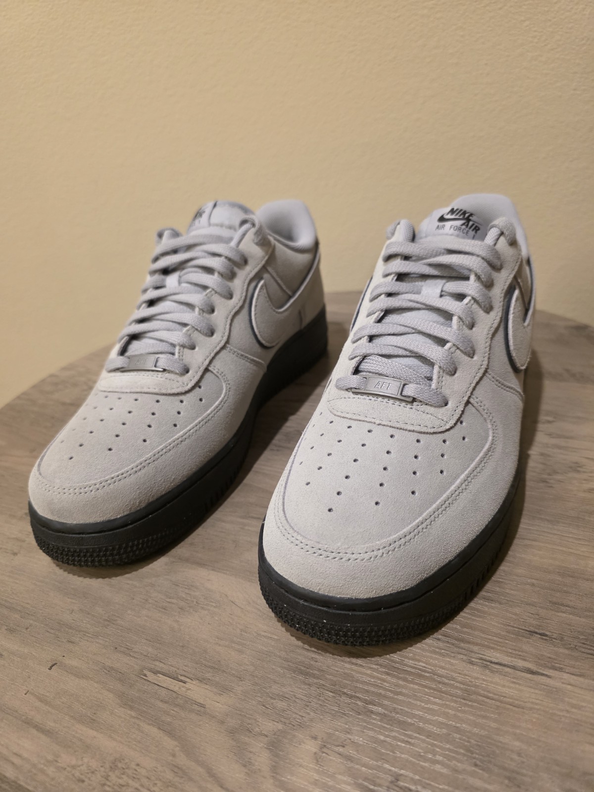 Nike Air Force 1 Low “Light Smoke Grey Suede Black” Men’s Size 12 HQ1966-001 New - Image 9