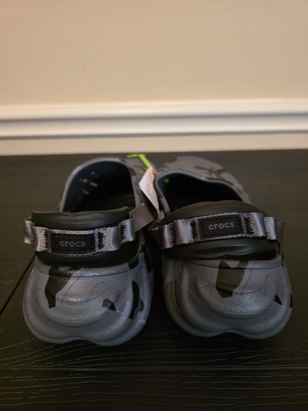 Crocs Echo Duck Camo Clog Men's US 8 Gray/Black Slip-On Strap 211981-082 - Image 4