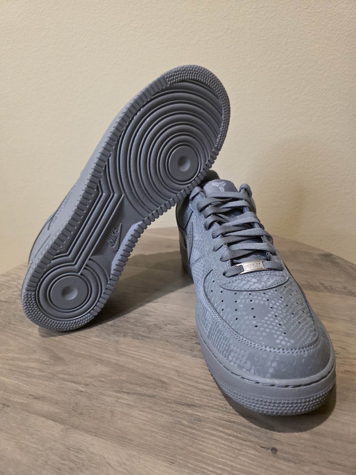 Size 13 - Nike Air Force 1 Low Kobe Bryant Forever Cool Grey IB0018-004 NEW 🔥🔥 - Image 4