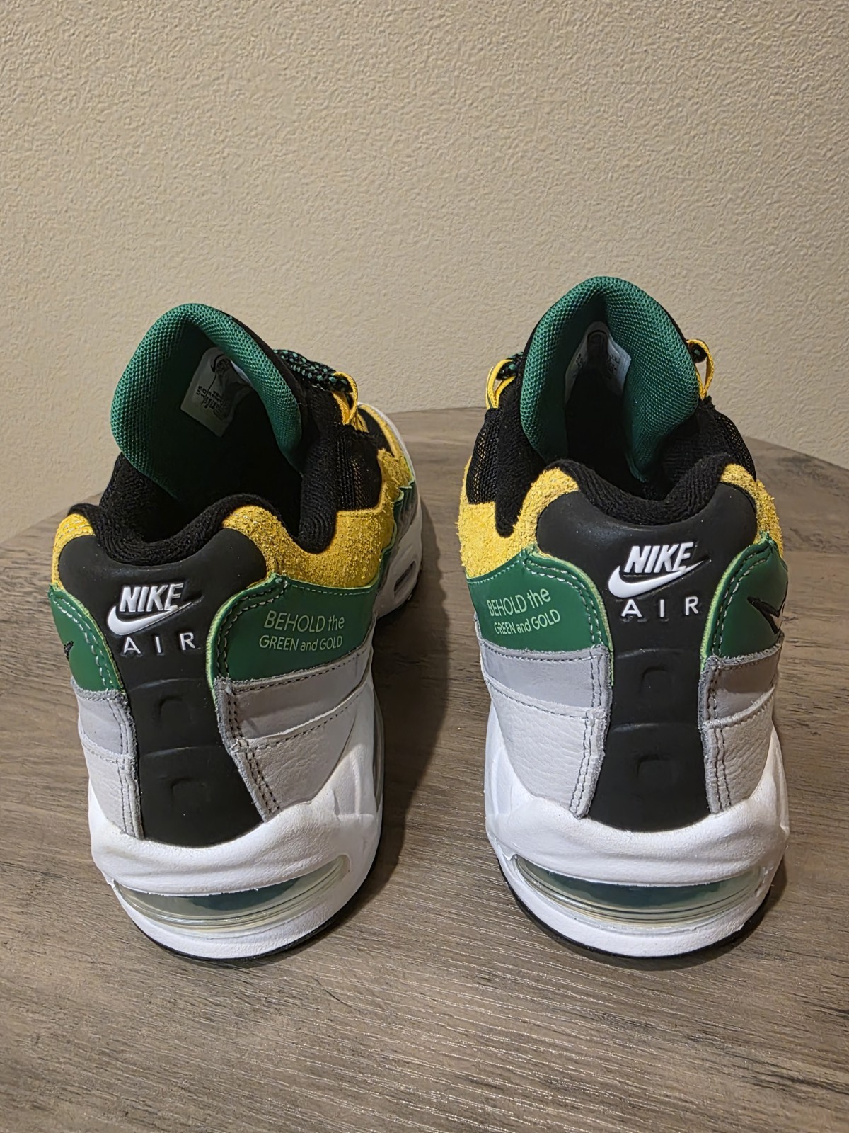 Nike Air Max 95 Yardrunners Pack Norfolk State IO8310-001 Men’s Sz 10 Green/Gold - Image 10