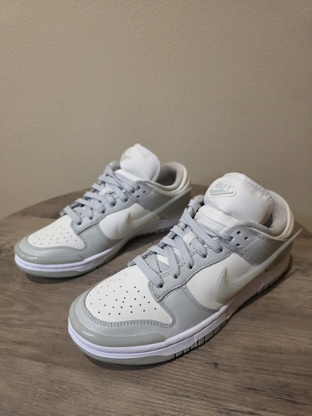 Nike Women's Dunk Low Twist Light Silver Women Casual Shoes Size 8.5 /DZ2794-004 - Image 2
