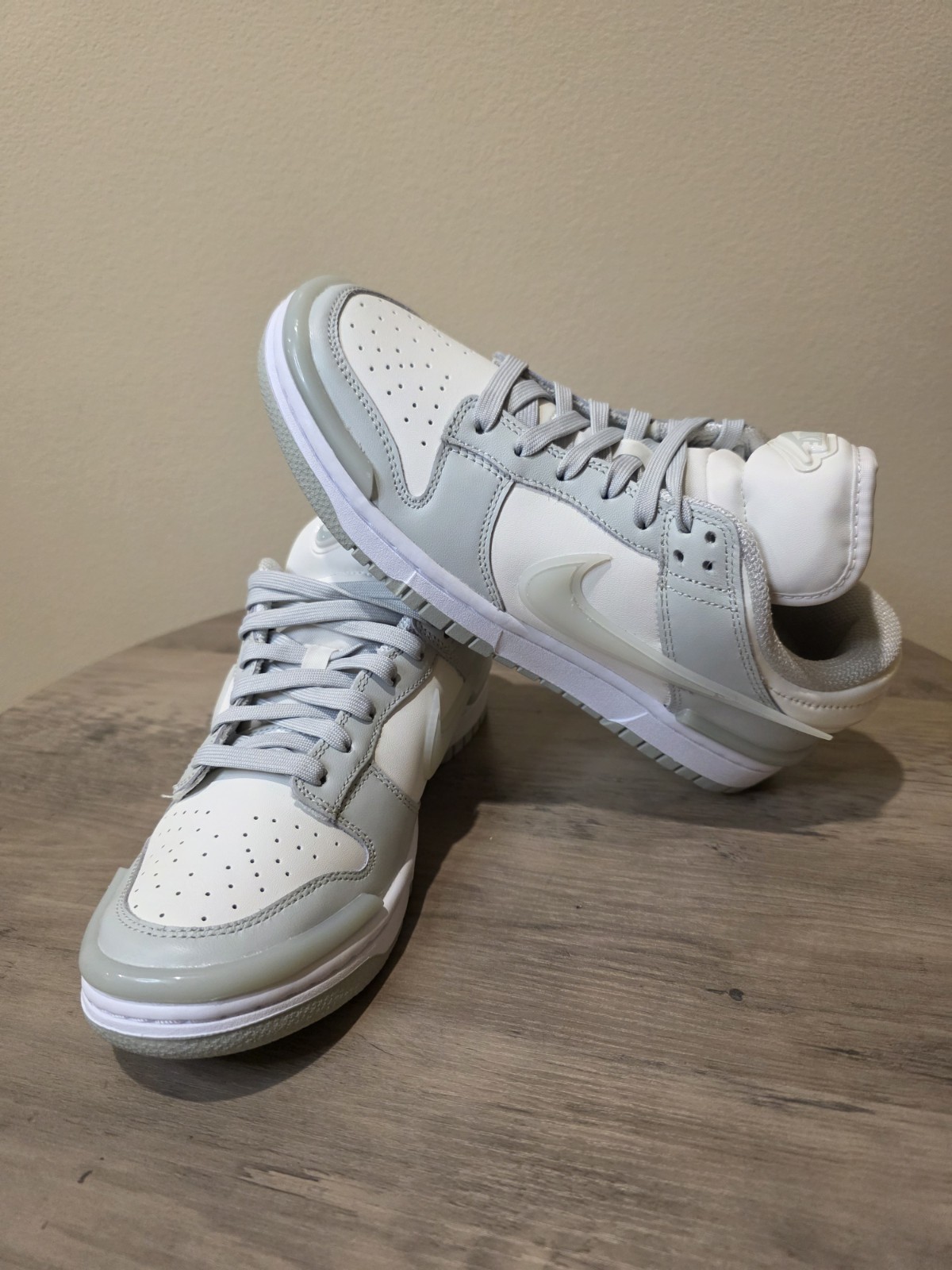 Nike Women's Dunk Low Twist Light Silver Women Casual Shoes Size 8.5 /DZ2794-004 - Image 4