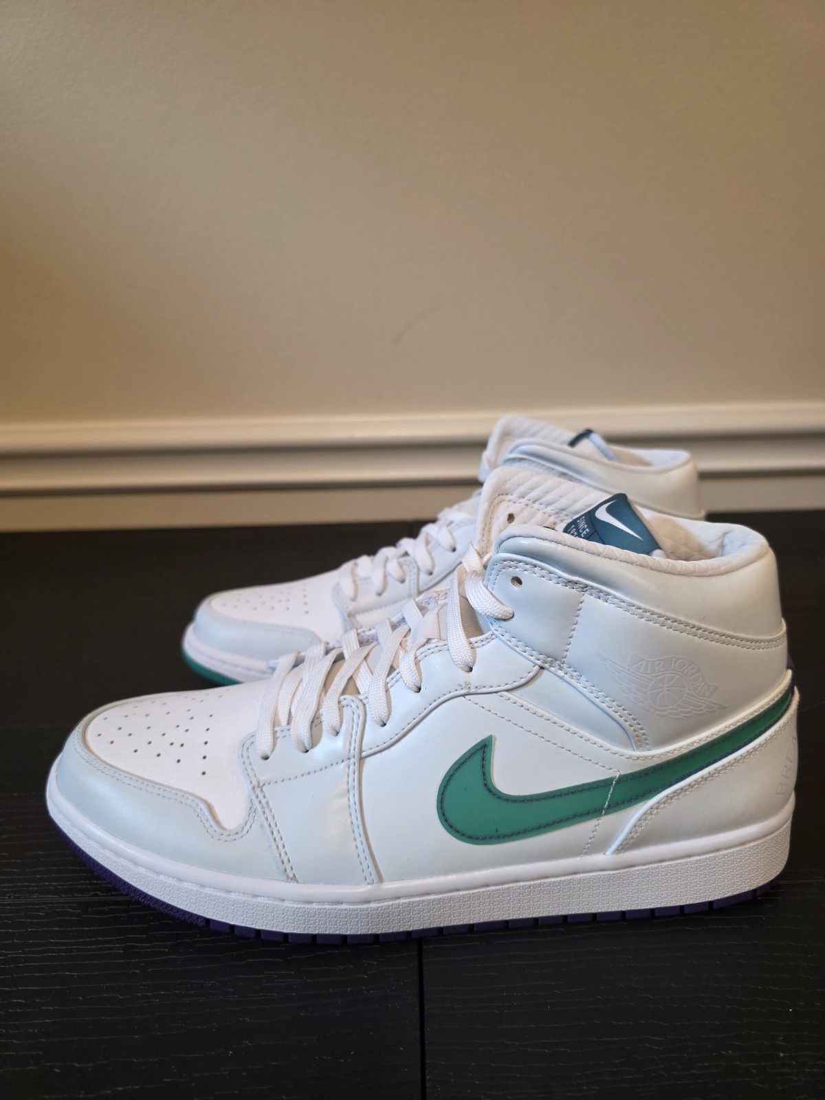 Jordan Air Jordan 1 Mid SE Luka Doncic Pregame Pack Mindfulness CW5853-100 - Image 3
