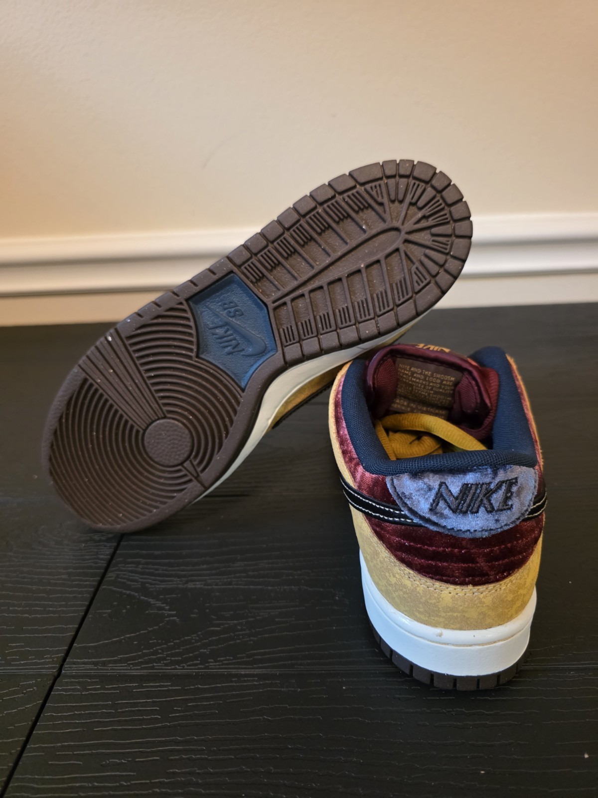 Nike SB Dunk Low Pro Celestial Gold/Black Skate Shoes FZ1278 200 Men's US 7.5 - Image 9