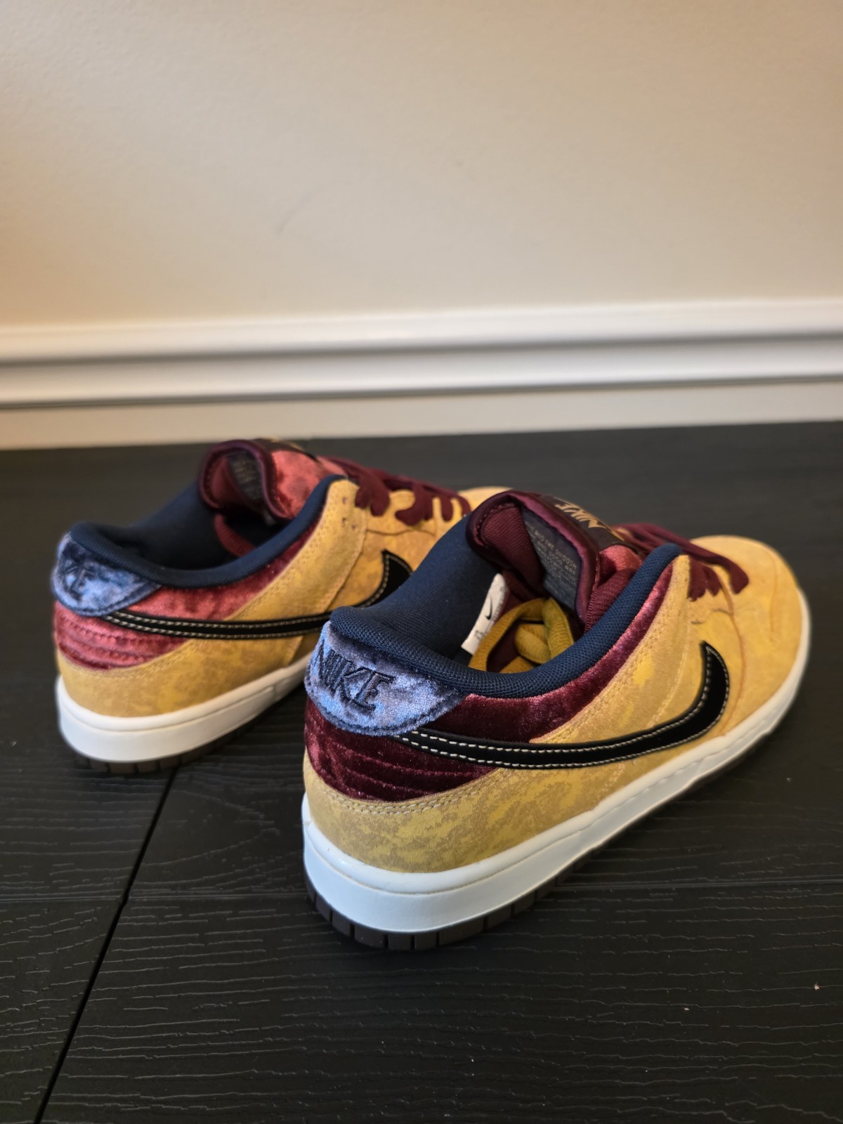 Nike SB Dunk Low Pro Celestial Gold/Black Skate Shoes FZ1278 200 Men's US 7.5 - Image 11