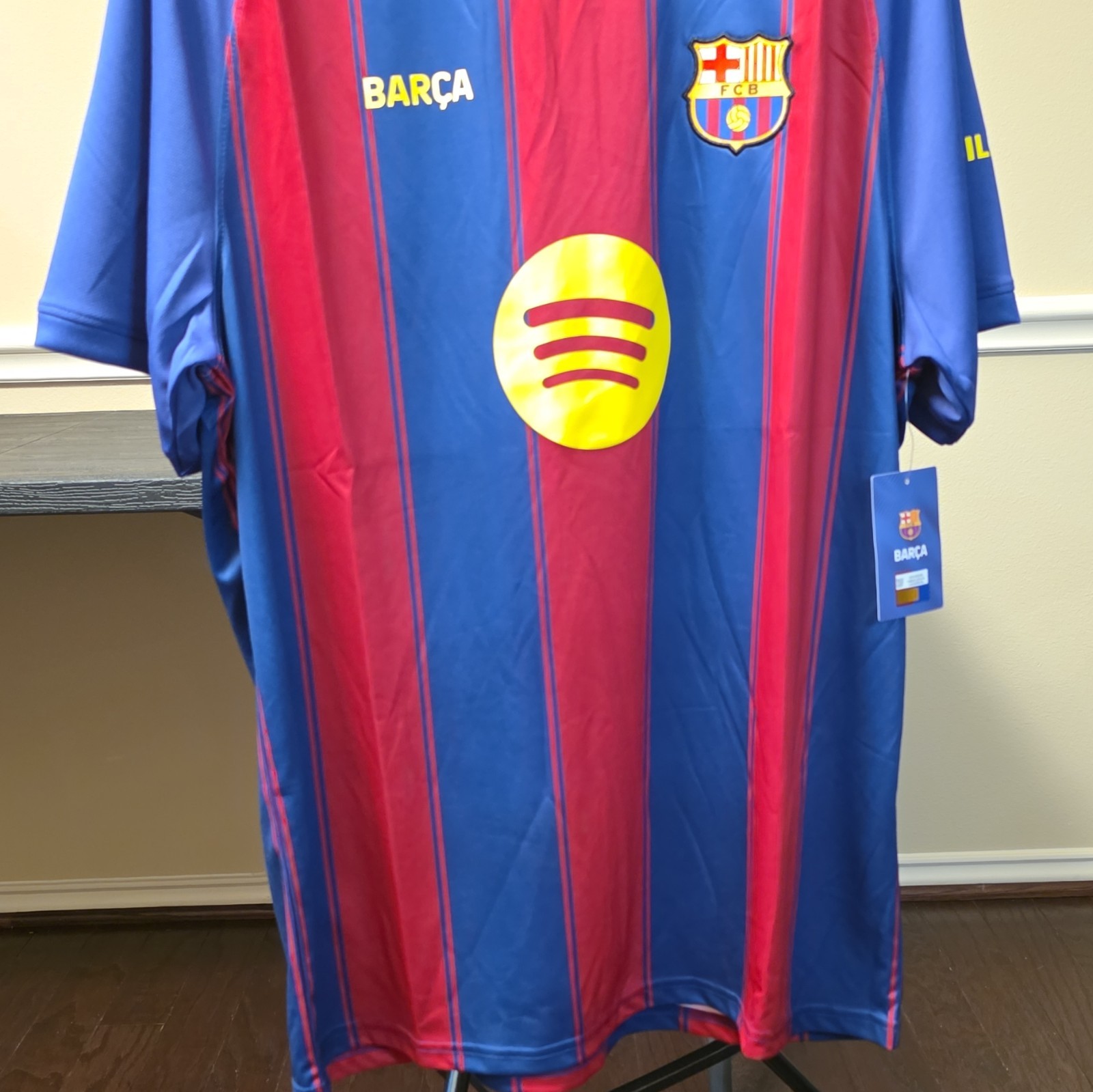 FC Barcelona Officially Licensed Soccer Jersey Men's XL Blue/Red/Yellow